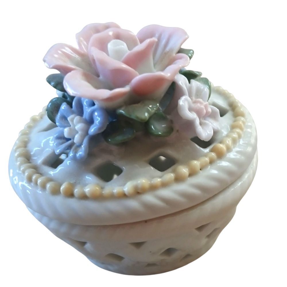 Vintage Easte Basket Shaped Floral Trinket Box Open Weave Lattice Porcelain Gift